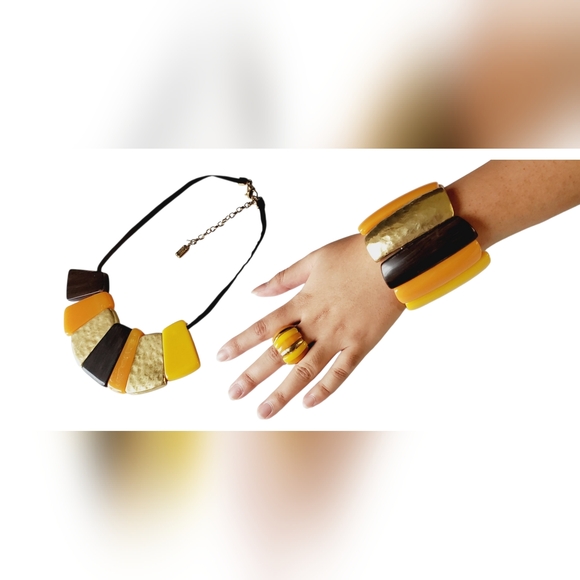 Vtg. Keneth Cole NY Set - Picture 4 of 9